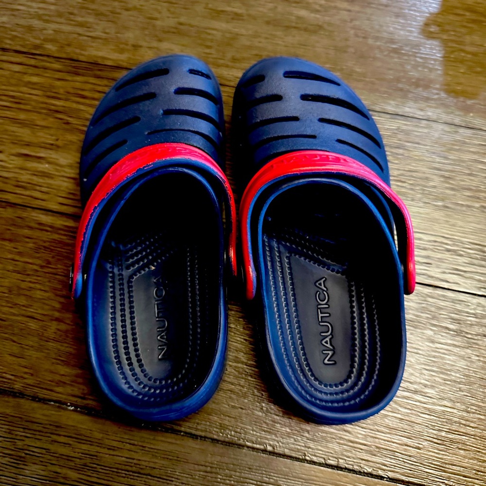 Nautical kids shoes size 13
